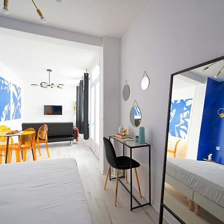 Modern Large Studio Apartment For 3 巴黎 外观 照片